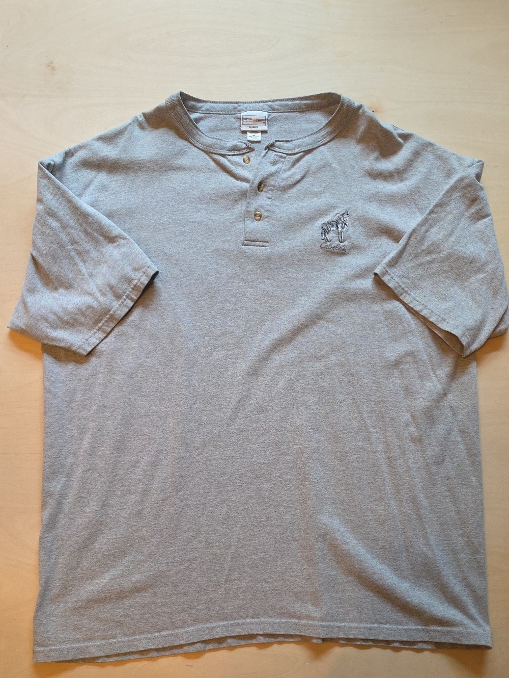 Cabela's Light Gray Short Sleeve Henley Polo